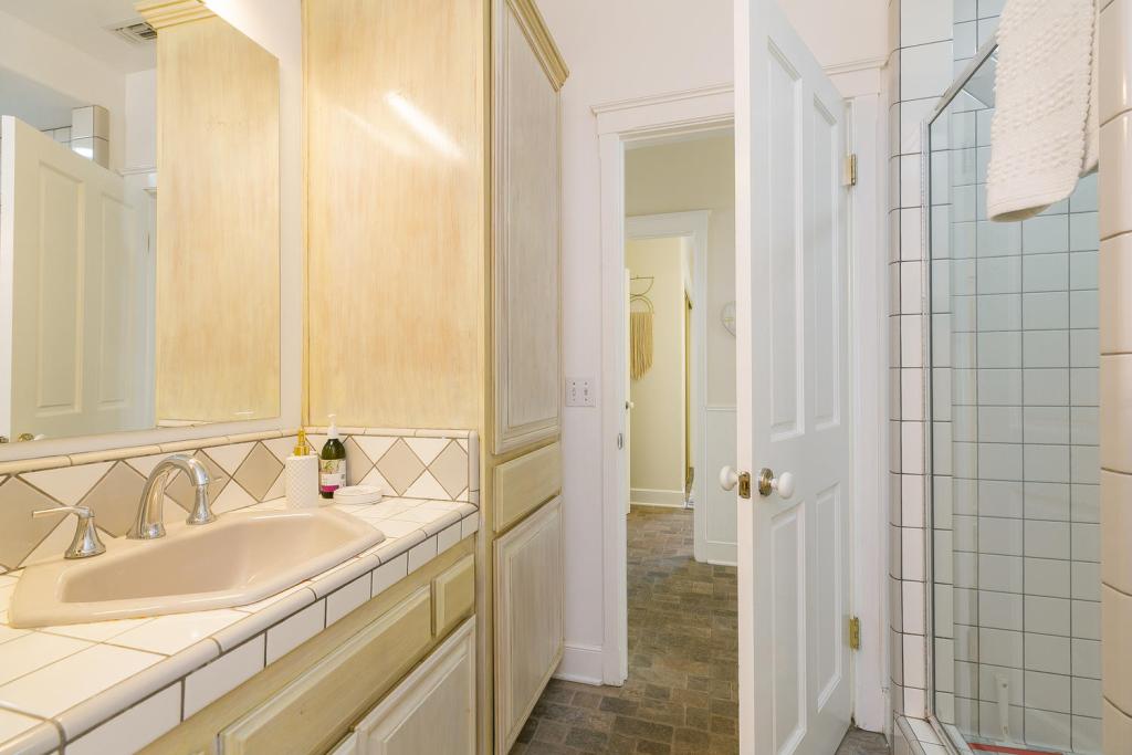 Main House Bathroom