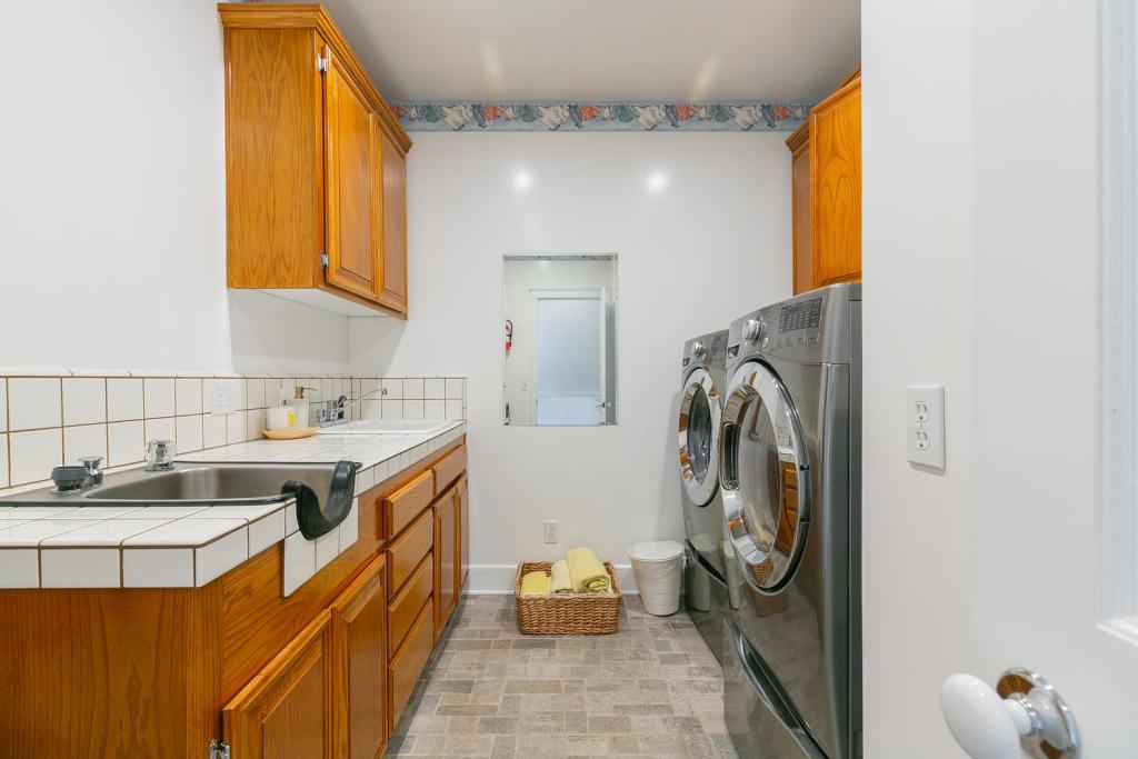 Main House Laundry