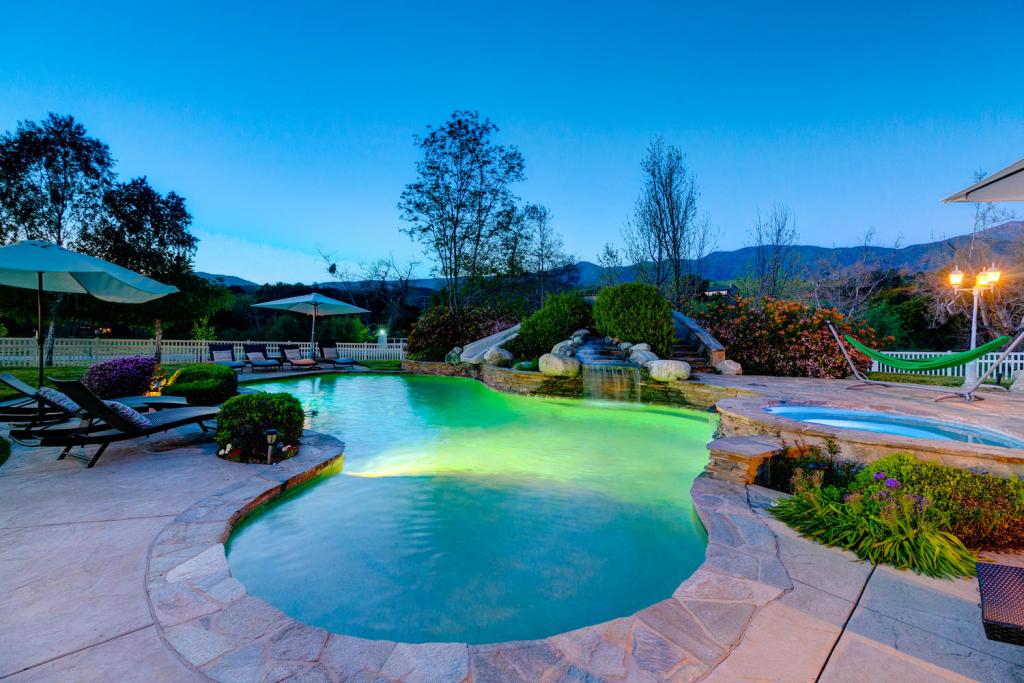 Resort Style Pool